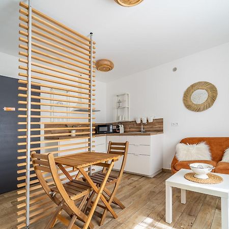 Cosy Room'S Frontonas Zewnętrze zdjęcie