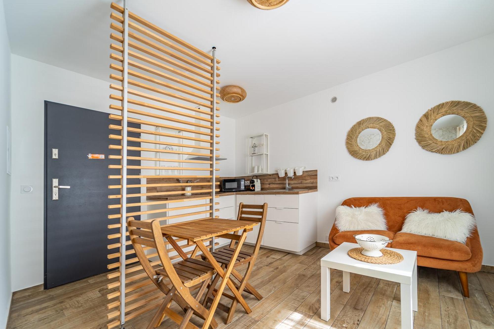 Cosy Room'S Frontonas Zewnętrze zdjęcie